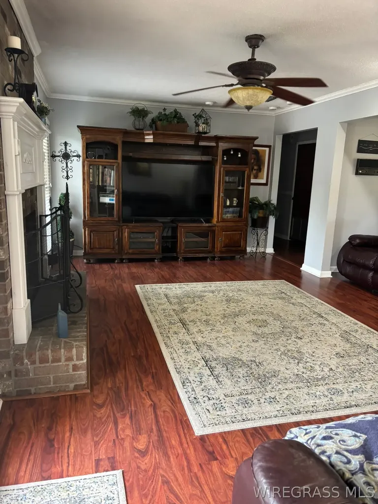 209 E Hickory Bend Road Enterprise AL 36330