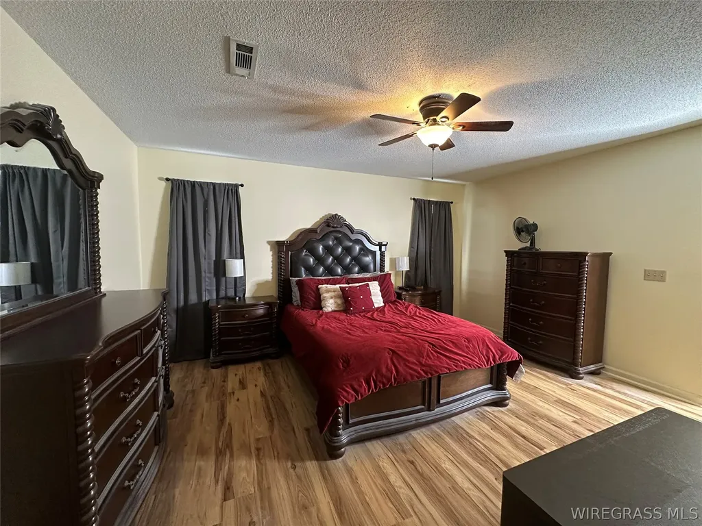 180 Grandview Street Ozark AL 36360