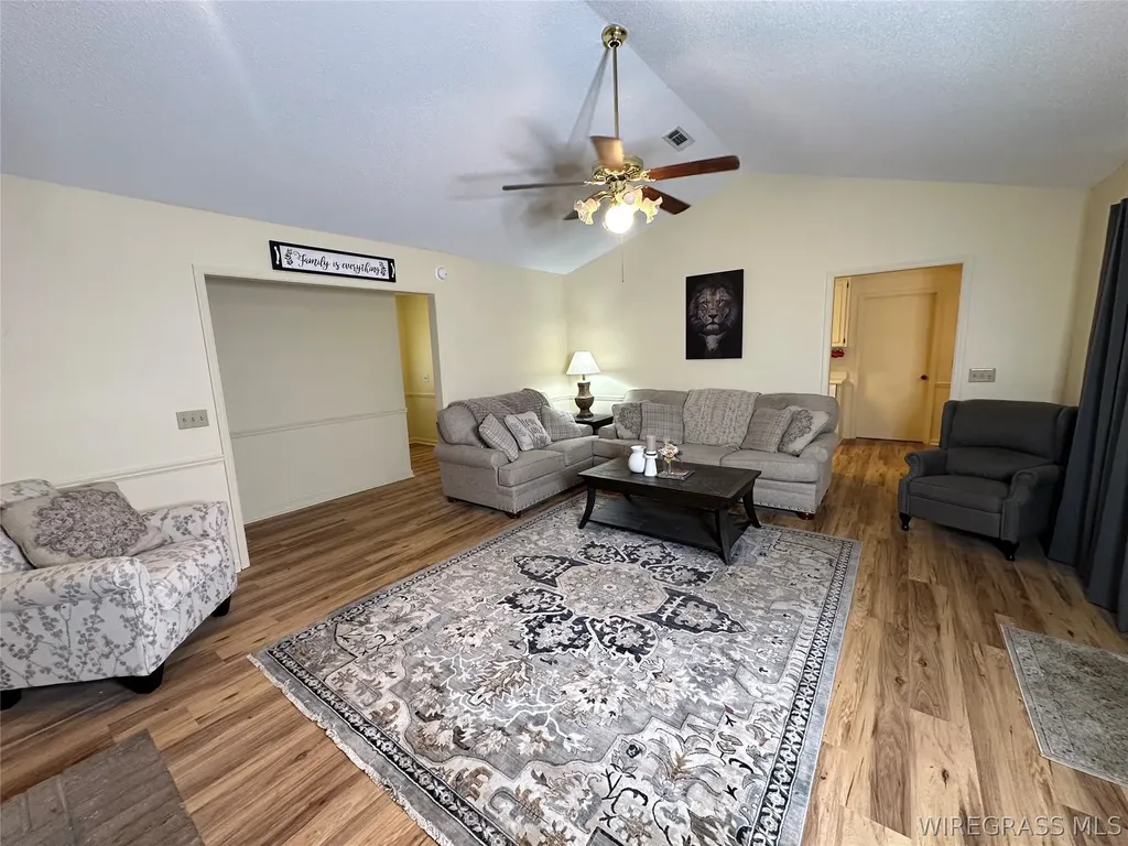 180 Grandview Street Ozark AL 36360