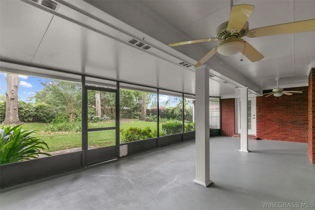 209 W Kingswood Drive Enterprise AL 36330