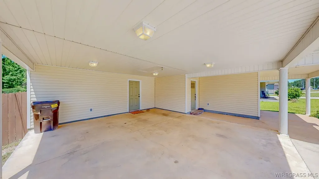211 Edith Way Daleville AL 36332