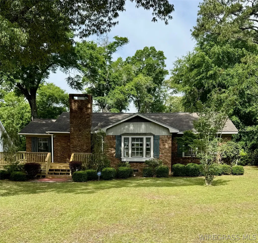 303 3rd Avenue Andalusia AL 36420