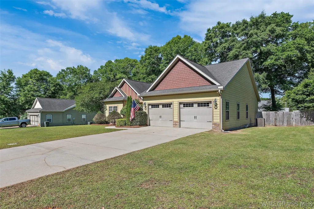 107 Sagewood Lane Enterprise AL 36330