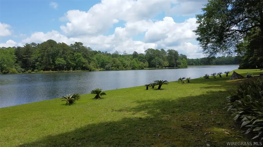203 Laurel Breeze Drive Enterprise AL 36330