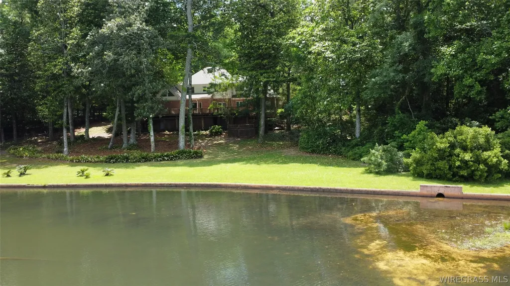 203 Laurel Breeze Drive Enterprise AL 36330