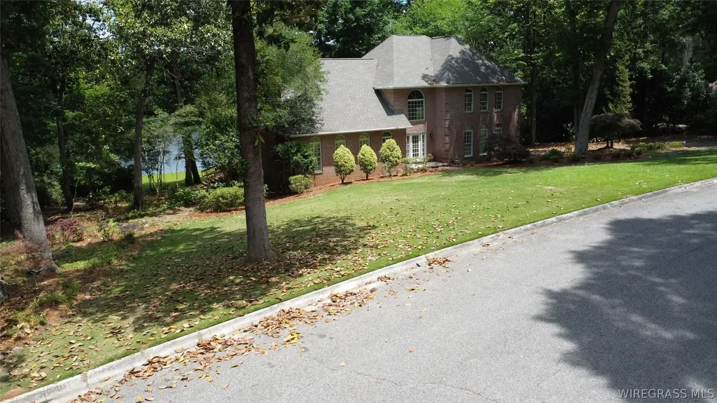 203 Laurel Breeze Drive Enterprise AL 36330