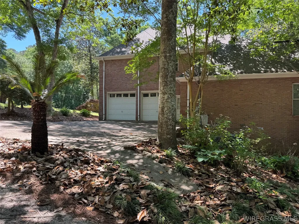 203 Laurel Breeze Drive Enterprise AL 36330
