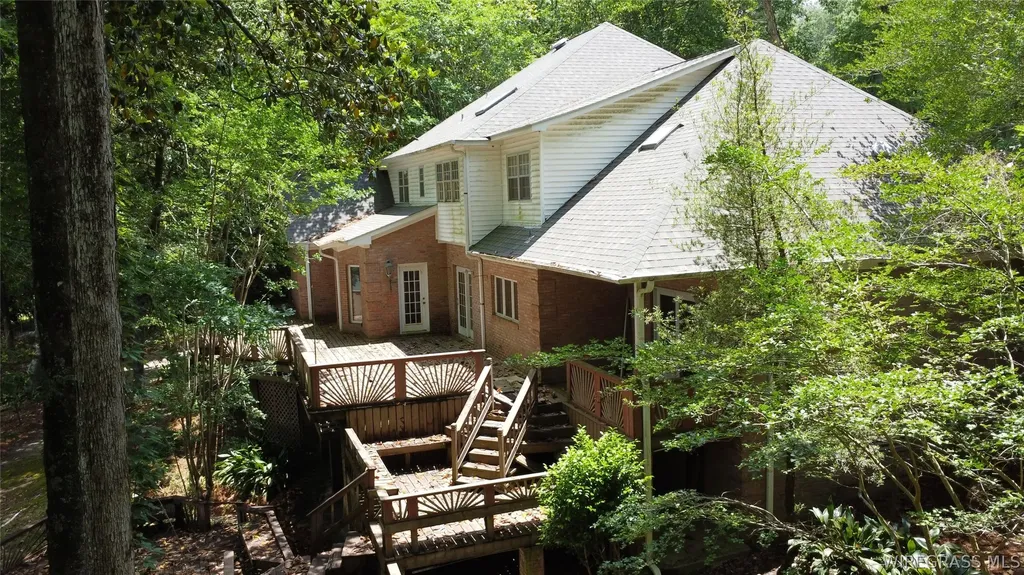 203 Laurel Breeze Drive Enterprise AL 36330