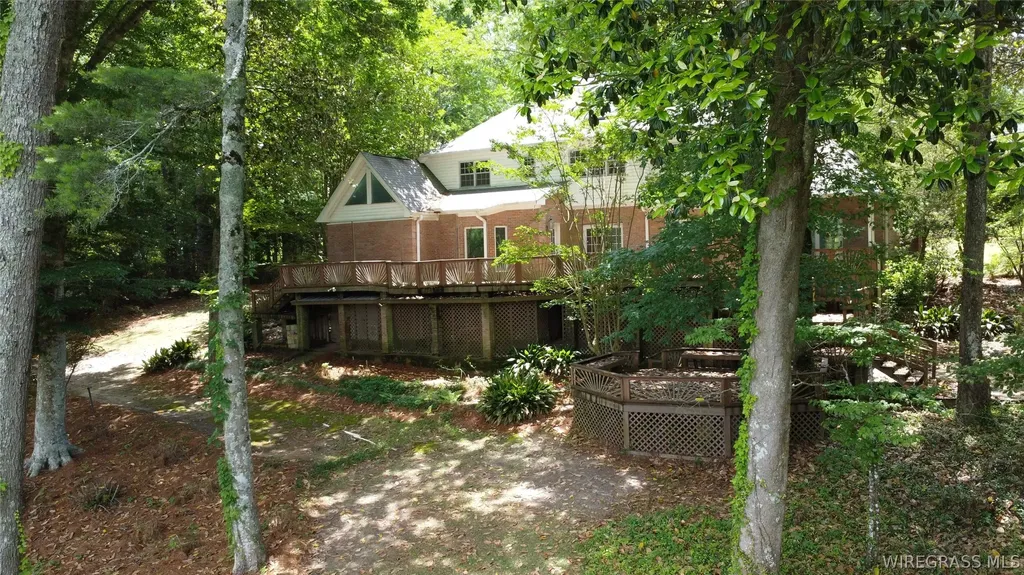 203 Laurel Breeze Drive Enterprise AL 36330