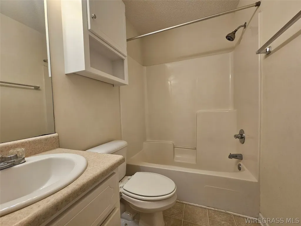 205 Winthrope Lane Enterprise AL 36330