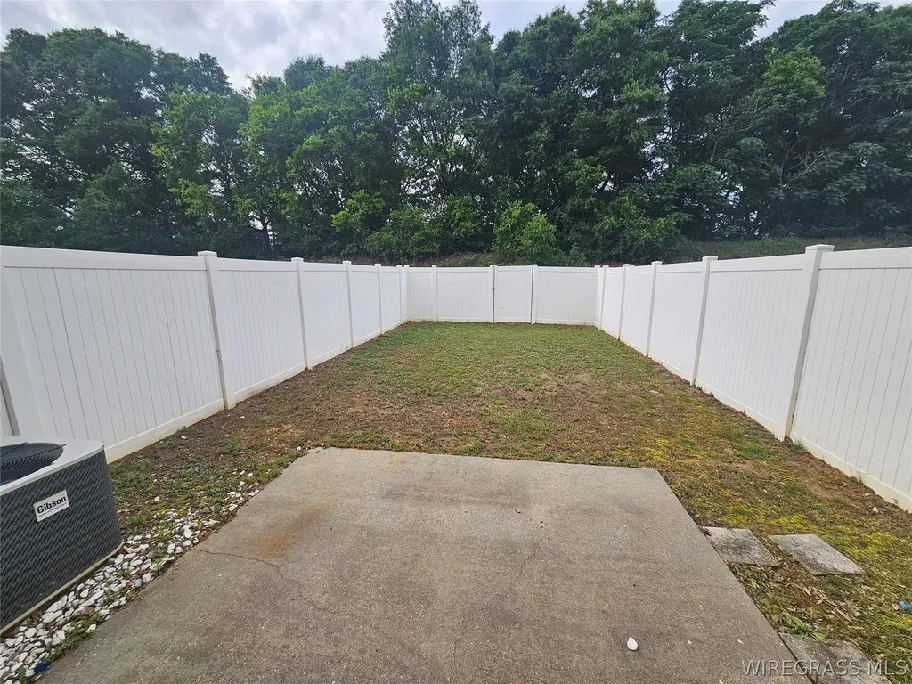 205 Winthrope Lane Enterprise AL 36330