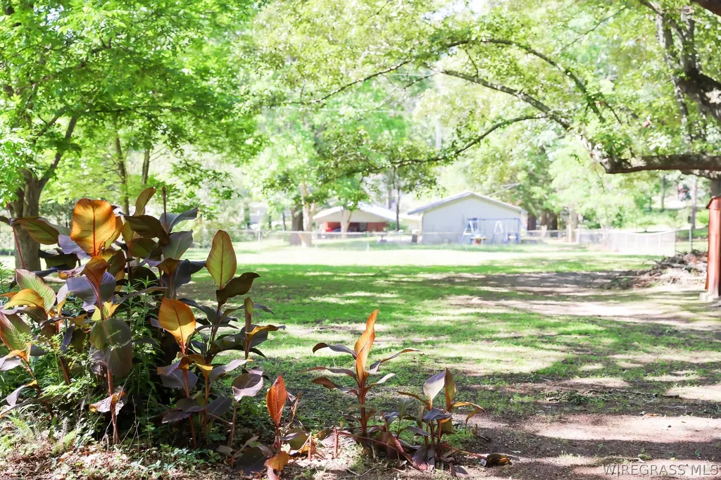 82 County Road 17 Enterprise AL 36330