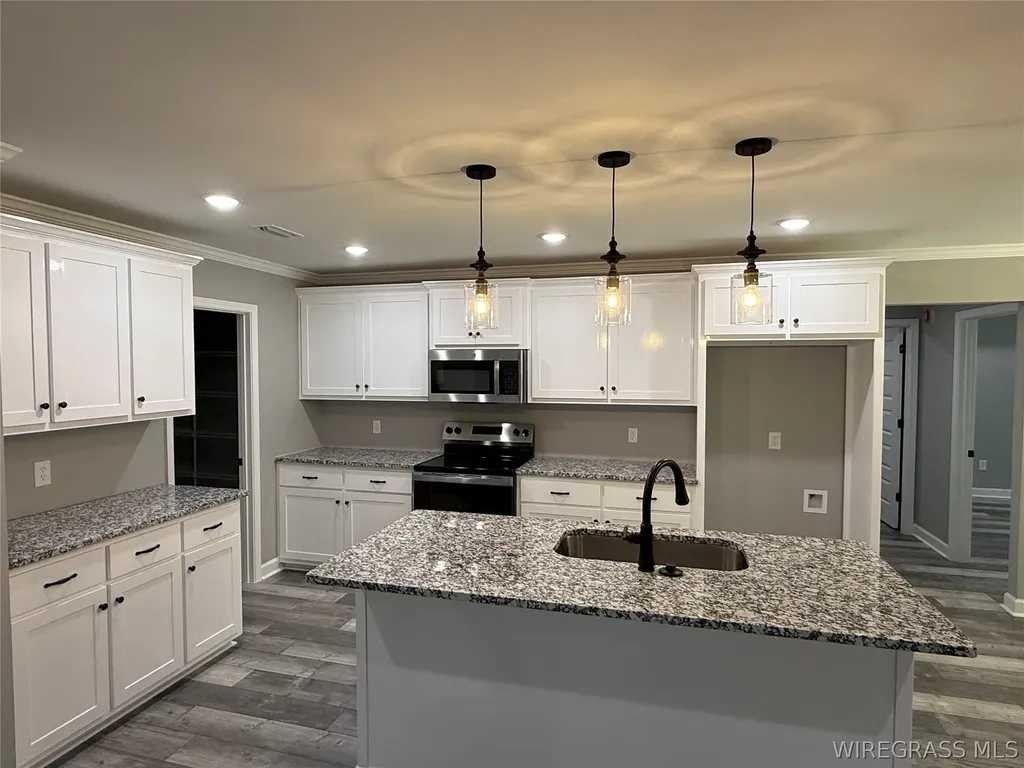 401 Coppinville Road Enterprise AL 36330