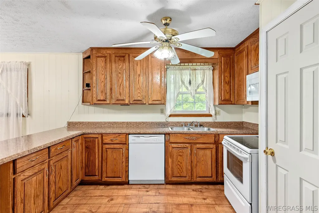 2211 Rocky Branch Road Dothan AL 36303