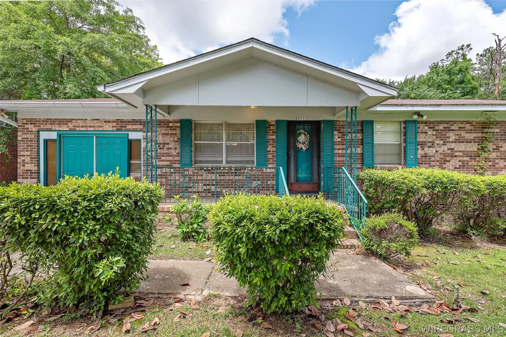 2211 Rocky Branch Road Dothan AL 36303