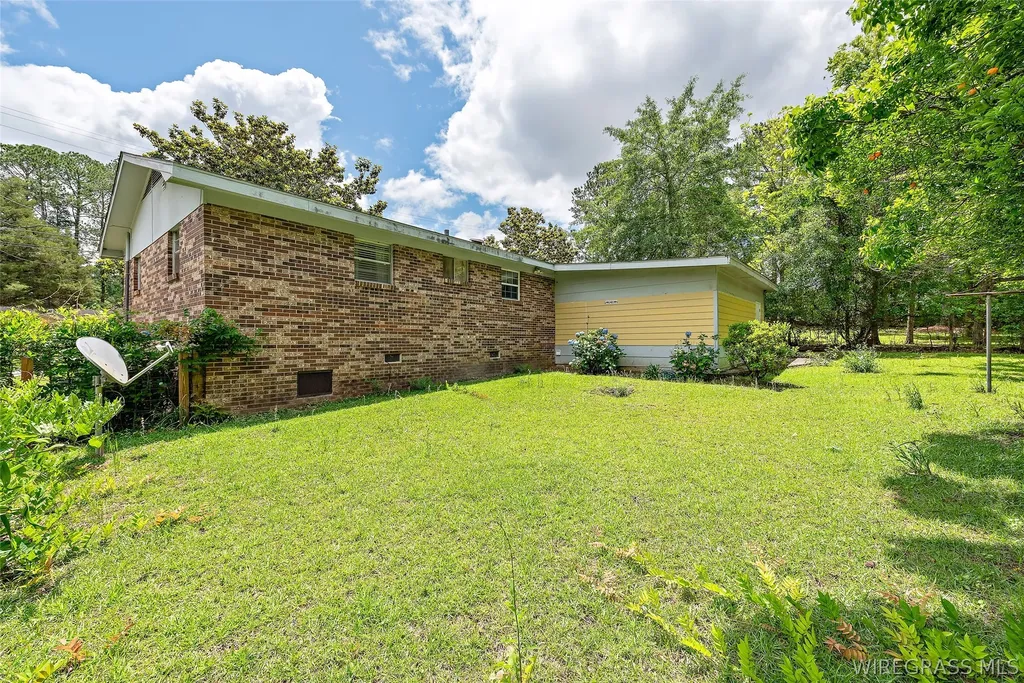 2211 Rocky Branch Road Dothan AL 36303