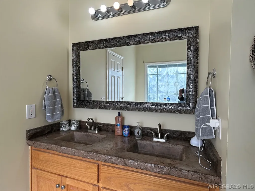 211 Stratford Lane Enterprise AL 36330