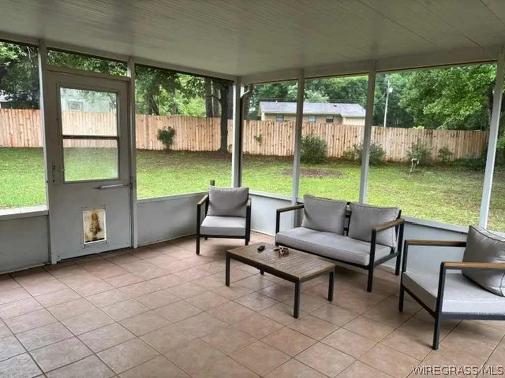 159 Crystal Drive Ozark AL 36360