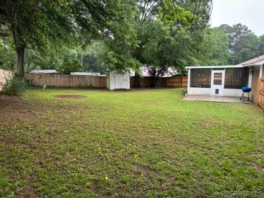 159 Crystal Drive Ozark AL 36360