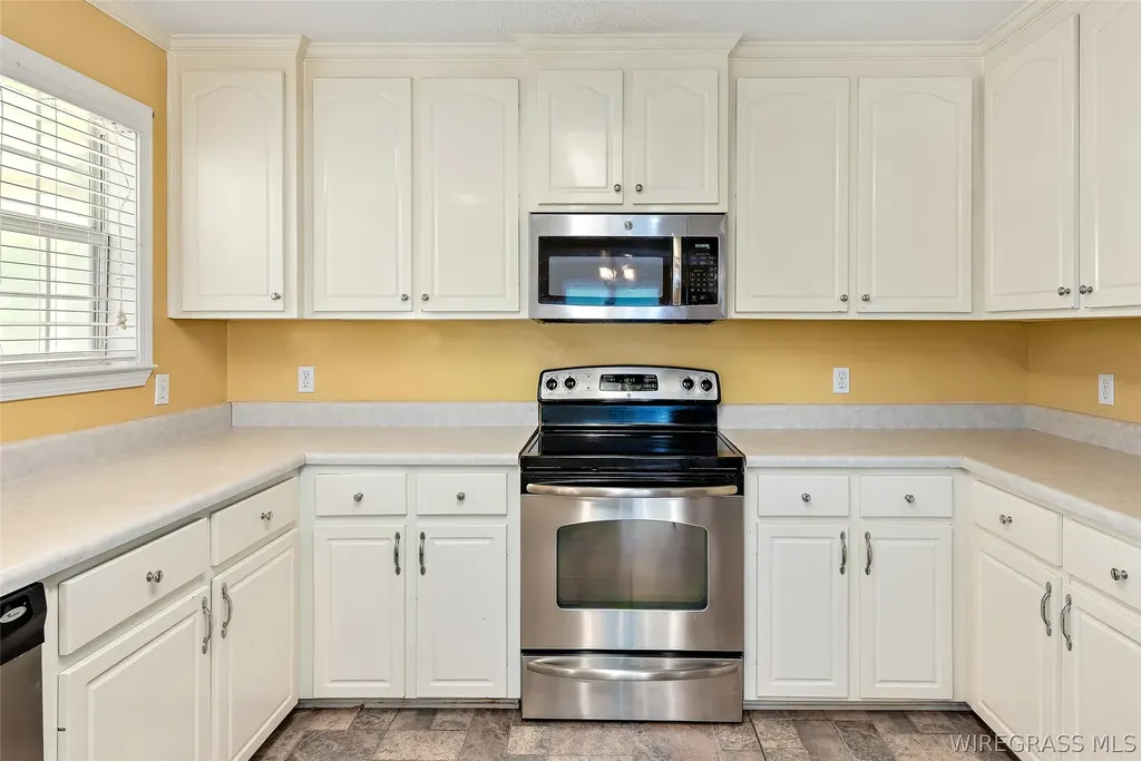 400 Mill Creek Circle Dothan AL 36305