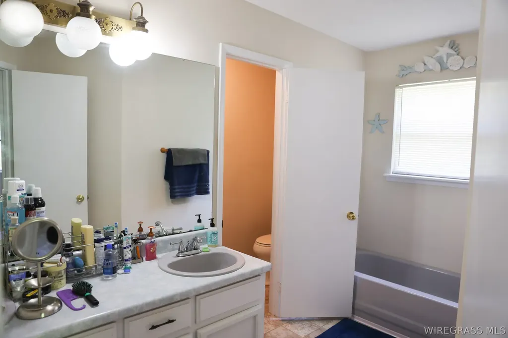 250 Hank Nix Drive Ozark AL 36360