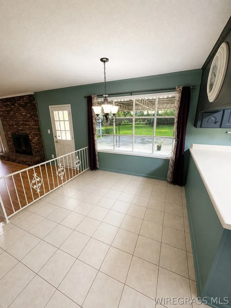 2002 Hardwick Drive Dothan AL 36303