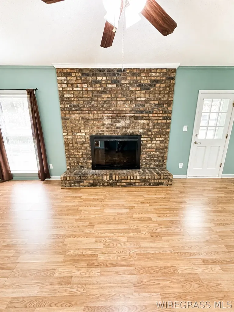 2002 Hardwick Drive Dothan AL 36303
