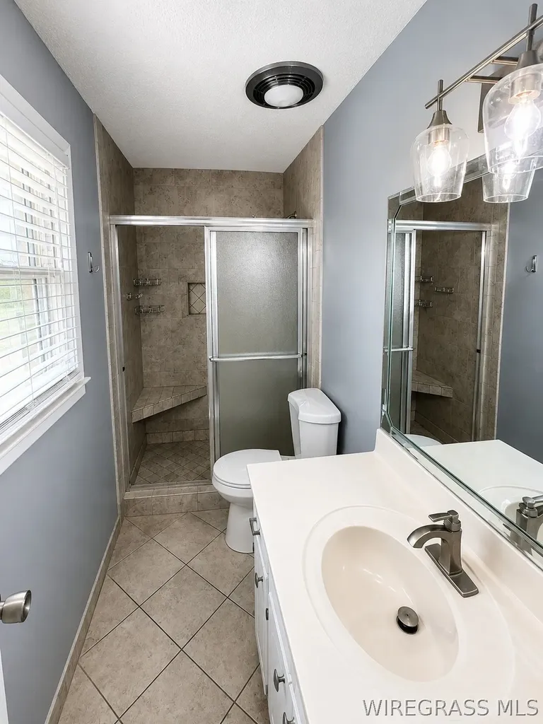 2002 Hardwick Drive Dothan AL 36303