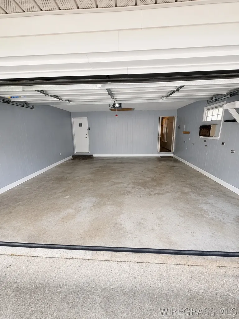 2002 Hardwick Drive Dothan AL 36303