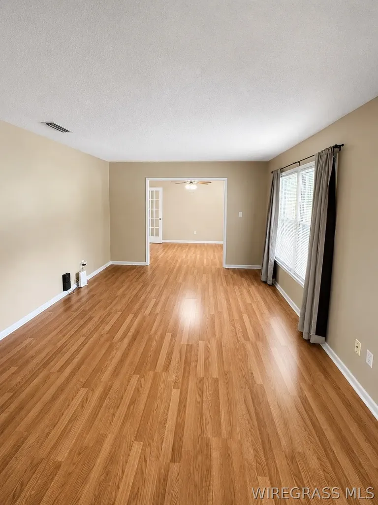 2002 Hardwick Drive Dothan AL 36303