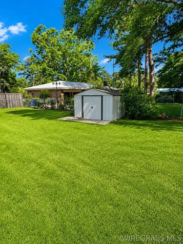 2002 Hardwick Drive Dothan AL 36303