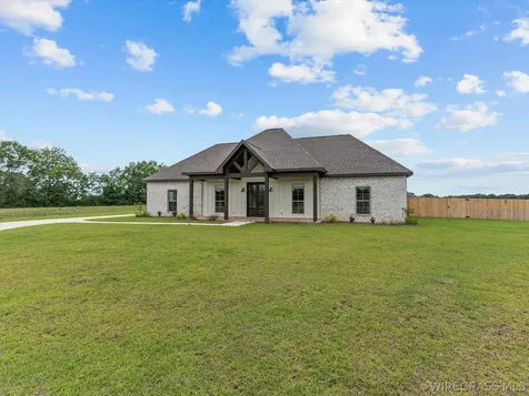 19 County Road 760 Enterprise AL 36330