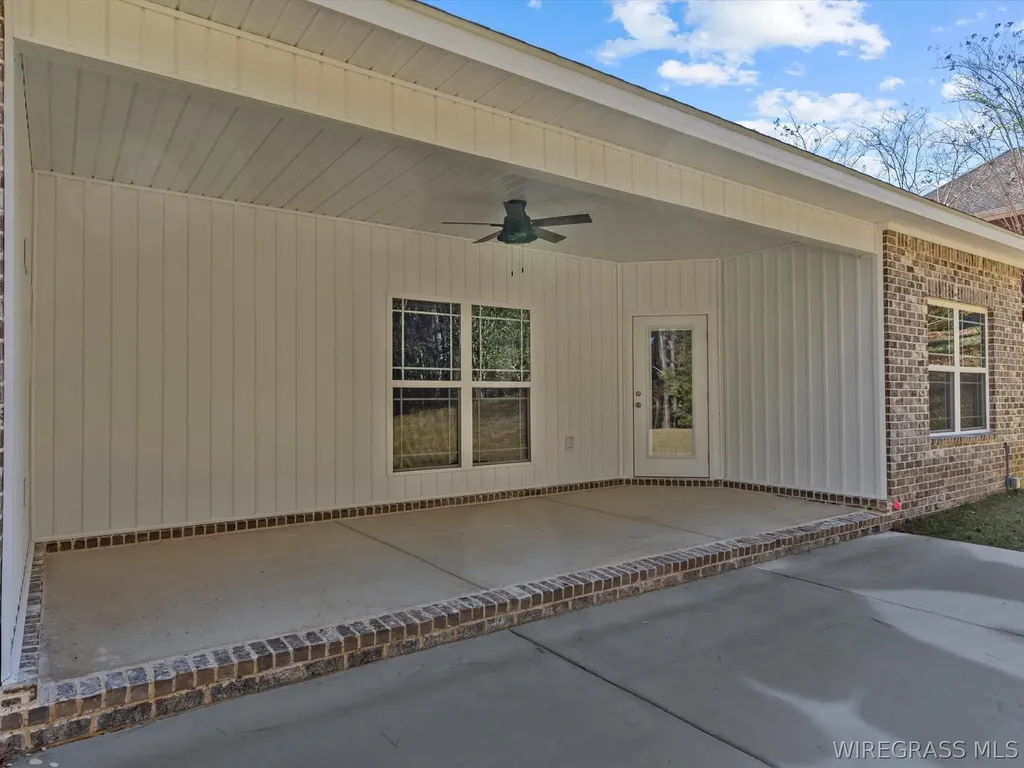 247 County Road 166 New Brockton AL 36351