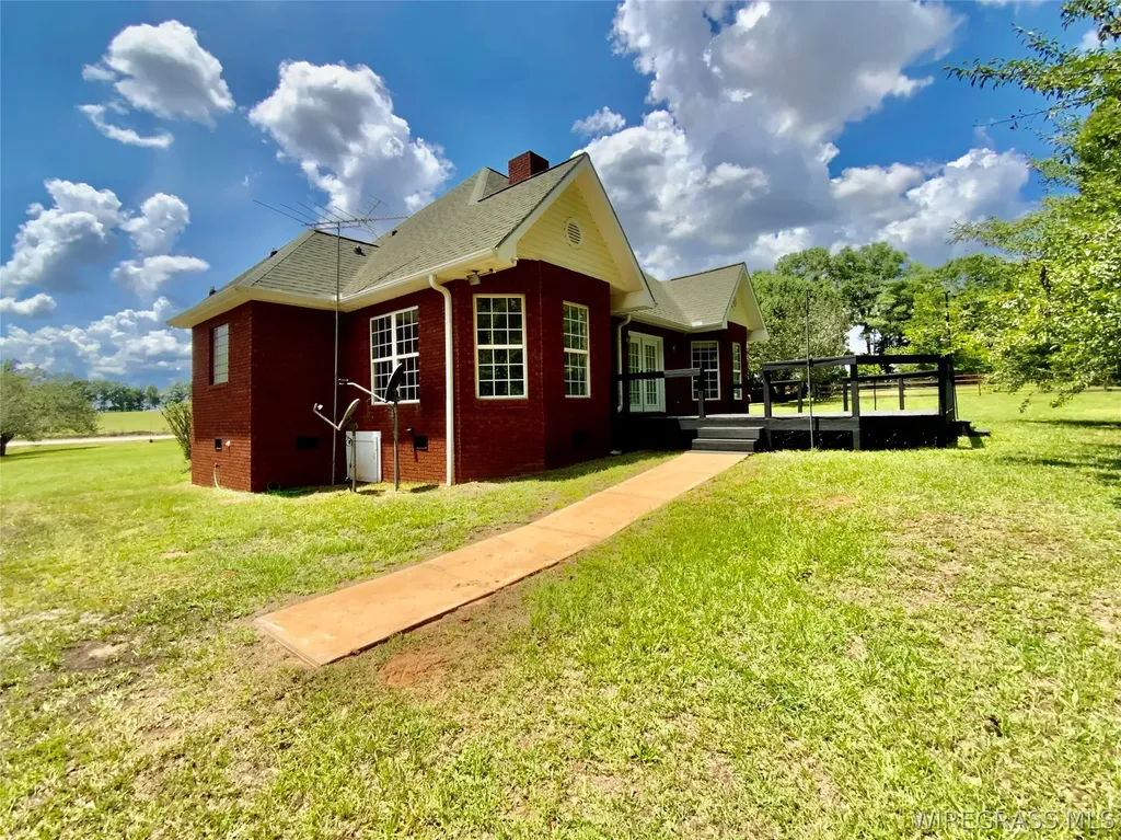 8429 Highway 85 Highway Daleville AL 36322