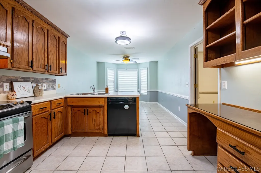 103 N Woodlawn Drive Enterprise AL 36330