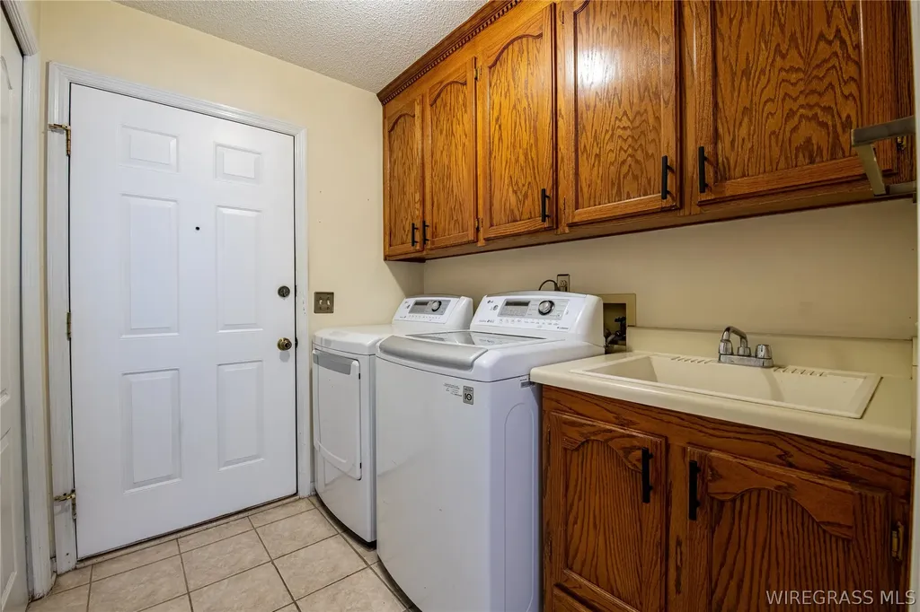 103 N Woodlawn Drive Enterprise AL 36330