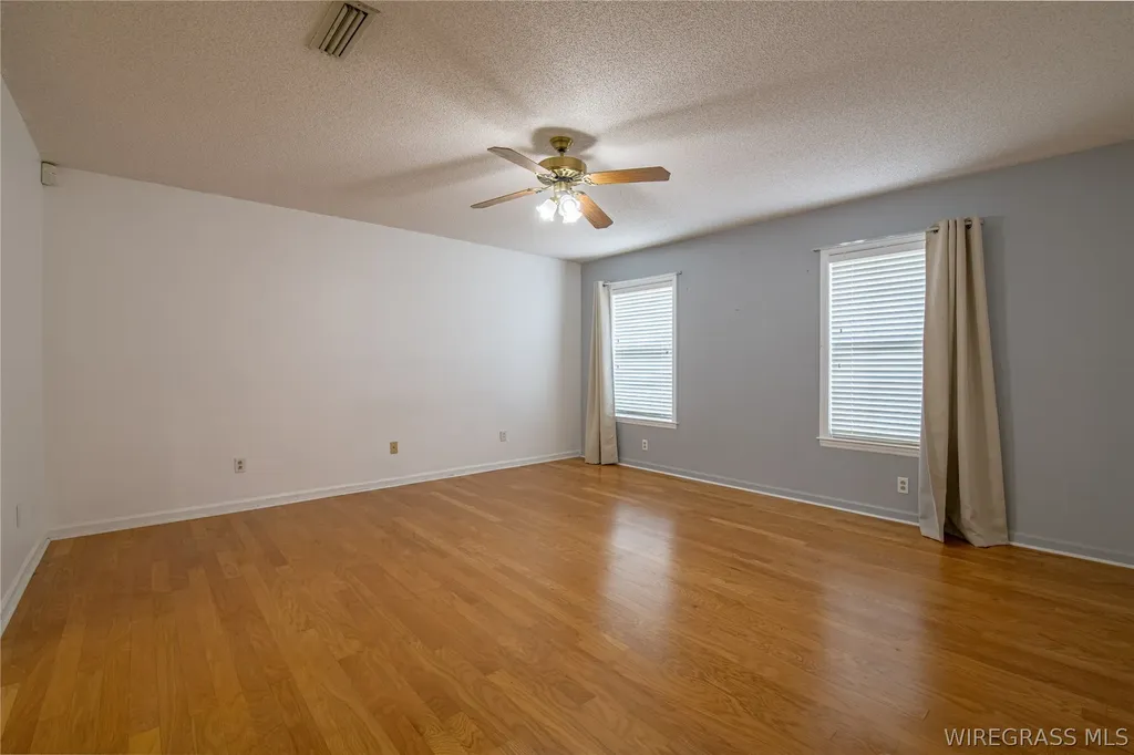 103 N Woodlawn Drive Enterprise AL 36330