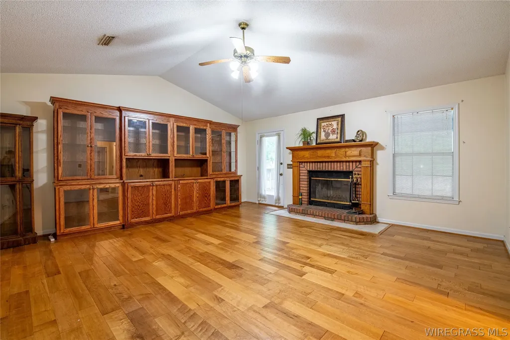 103 N Woodlawn Drive Enterprise AL 36330