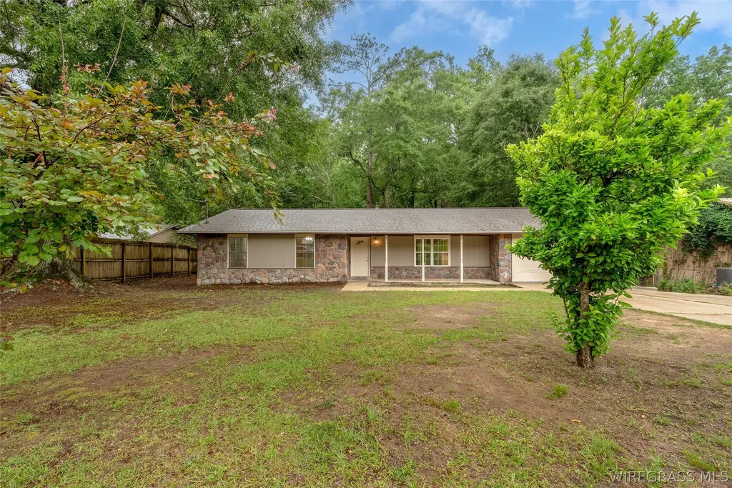 219 Yellowleaf Drive Enterprise AL 36330