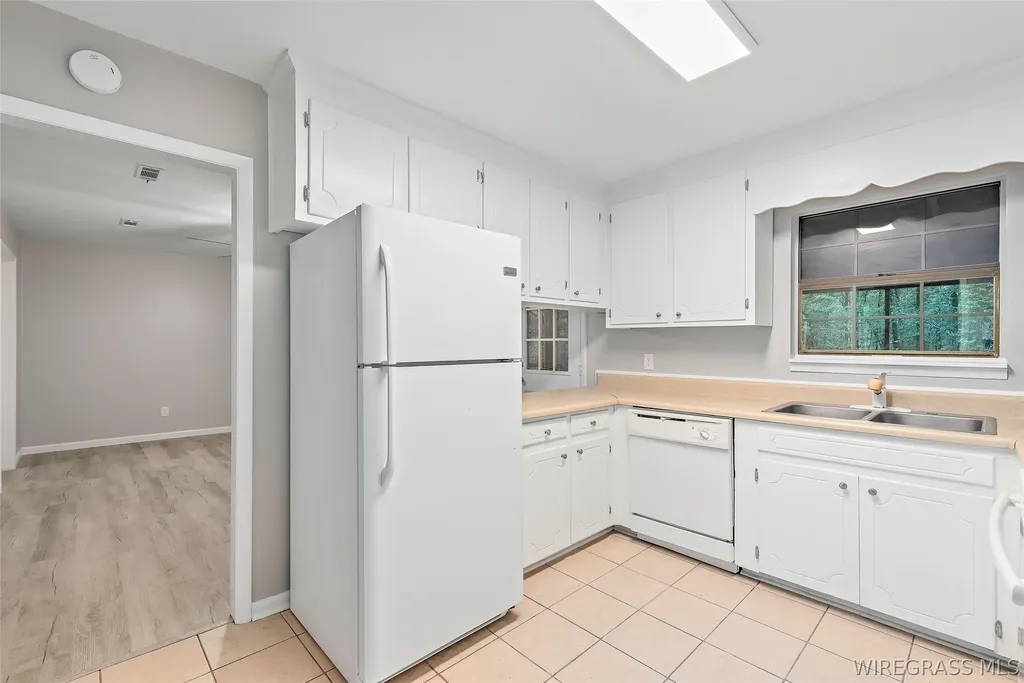 219 Yellowleaf Drive Enterprise AL 36330