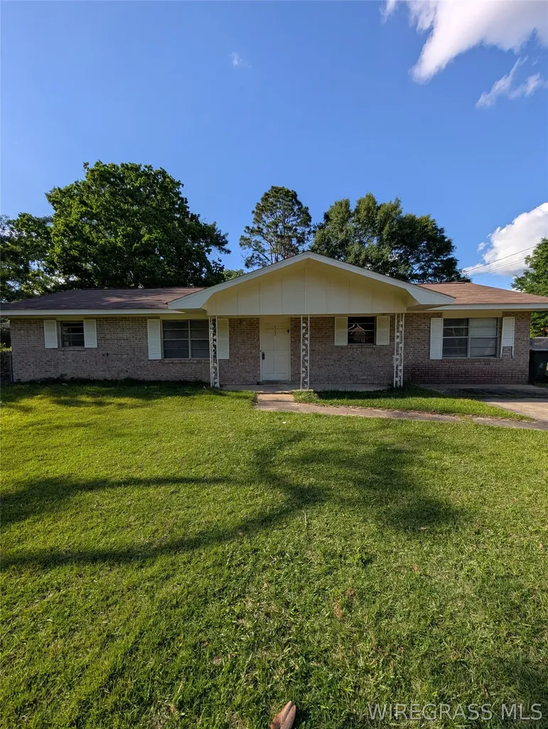 603 Falcon Street Dothan AL 36301