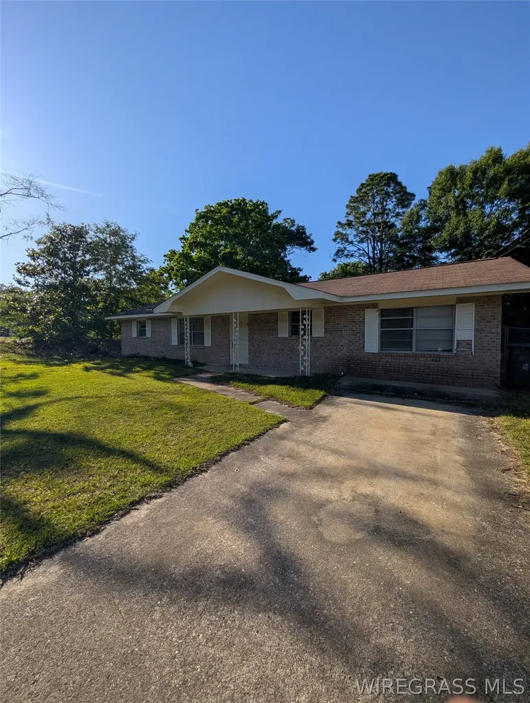 603 Falcon Street Dothan AL 36301