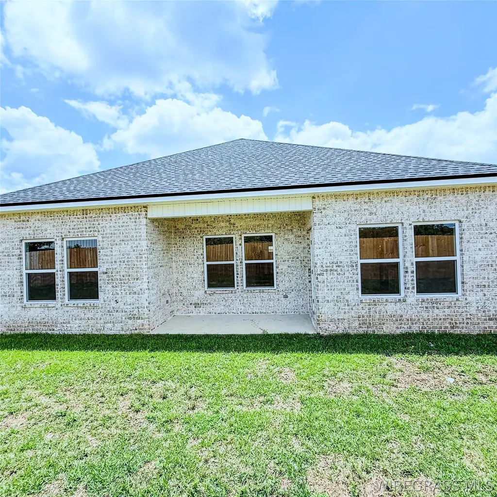 312 Thornbird Loop Enterprise AL 36330