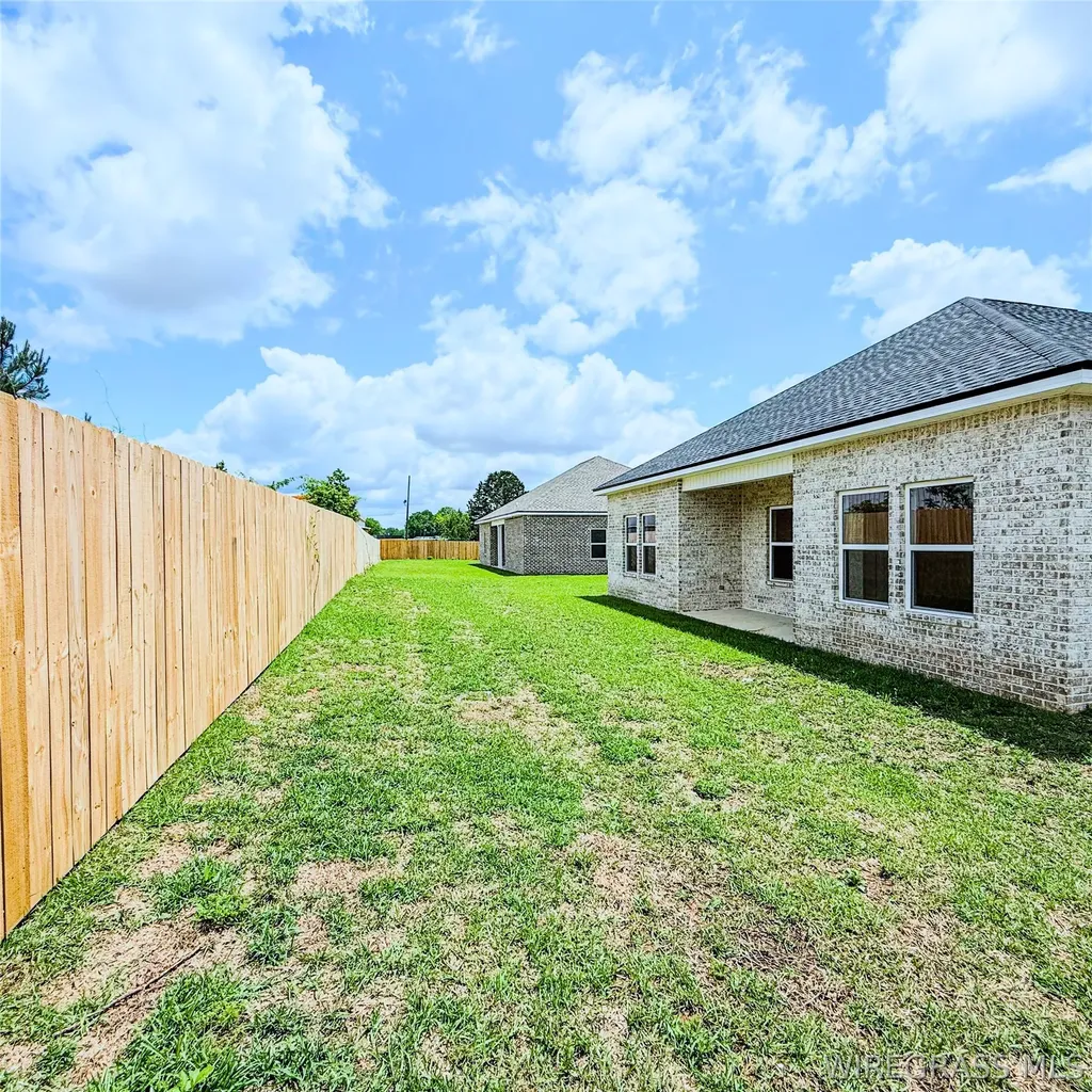 312 Thornbird Loop Enterprise AL 36330