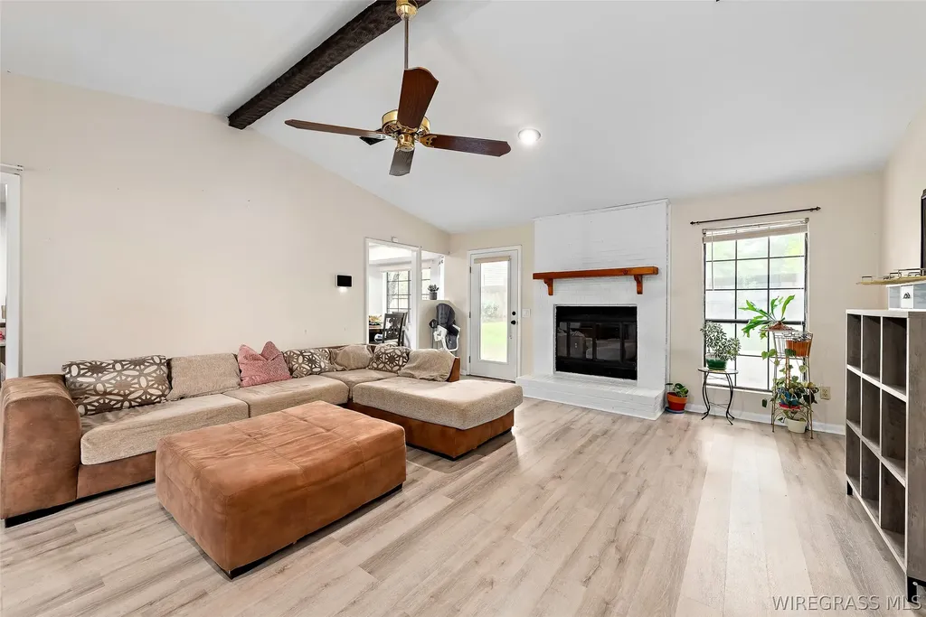 101 Foxhill Drive Enterprise AL 36330