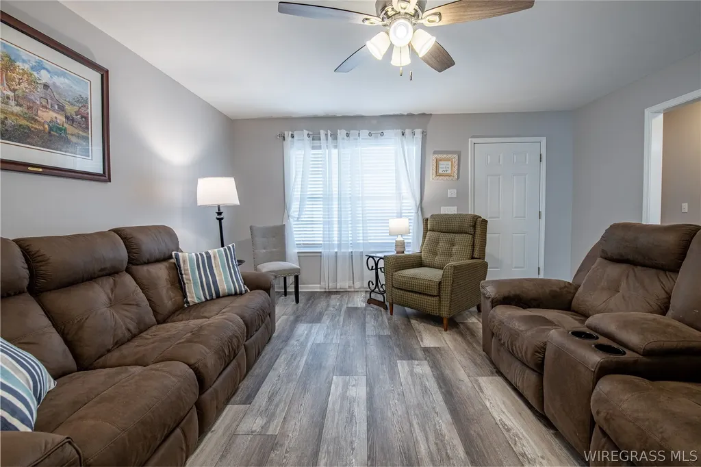 153 Knotts Court New Brockton AL 36351