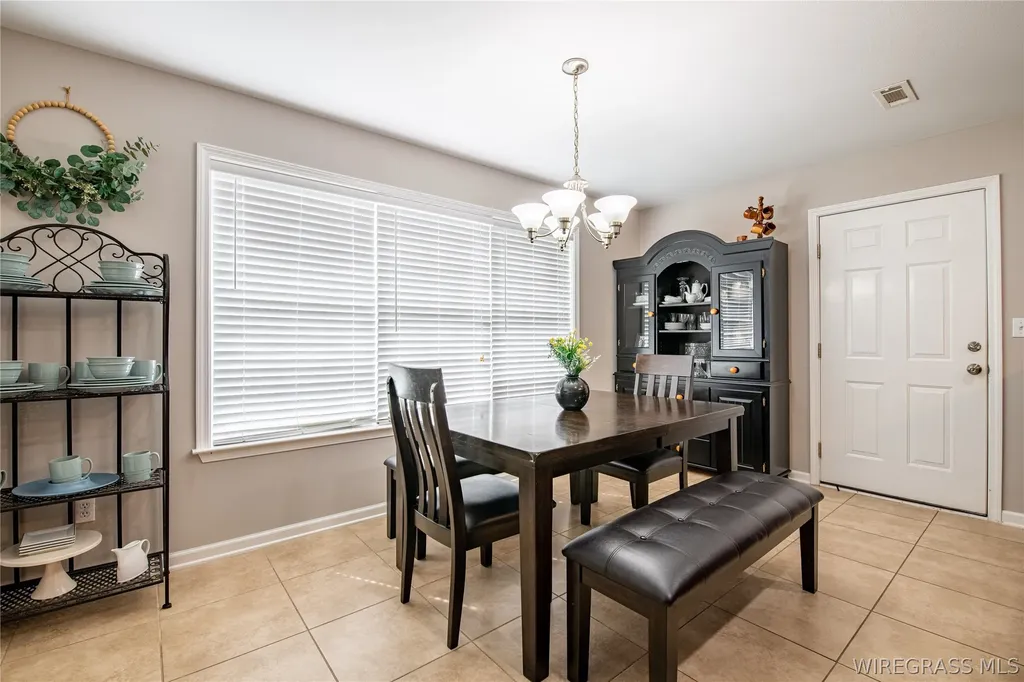 153 Knotts Court New Brockton AL 36351