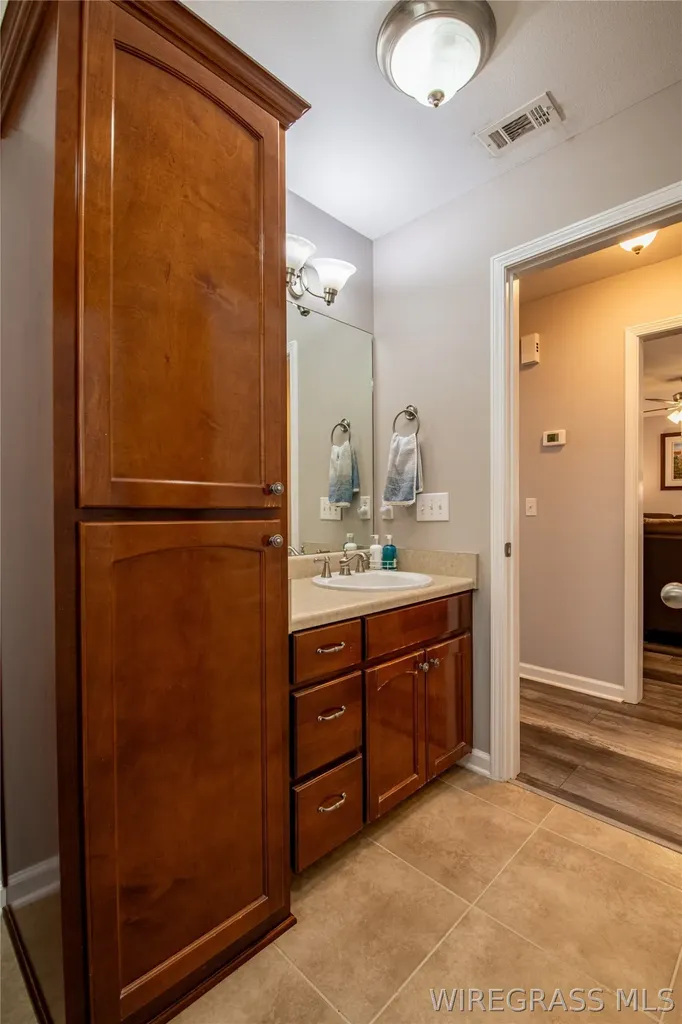 153 Knotts Court New Brockton AL 36351