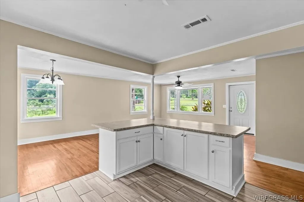 2116 Andrews Avenue Ozark AL 36360