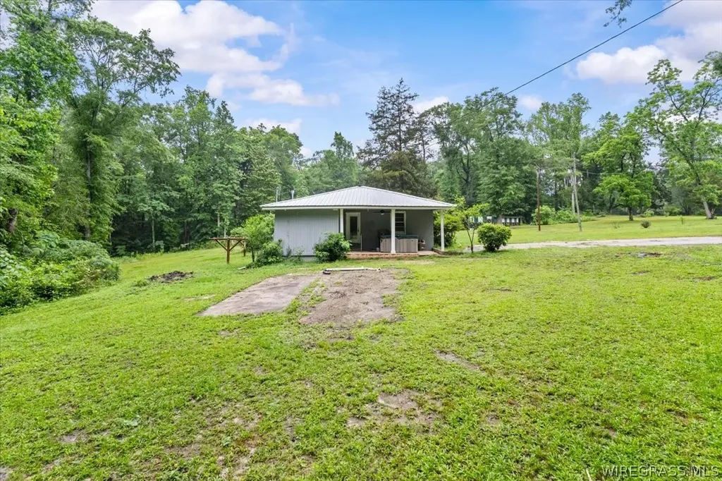 2116 Andrews Avenue Ozark AL 36360